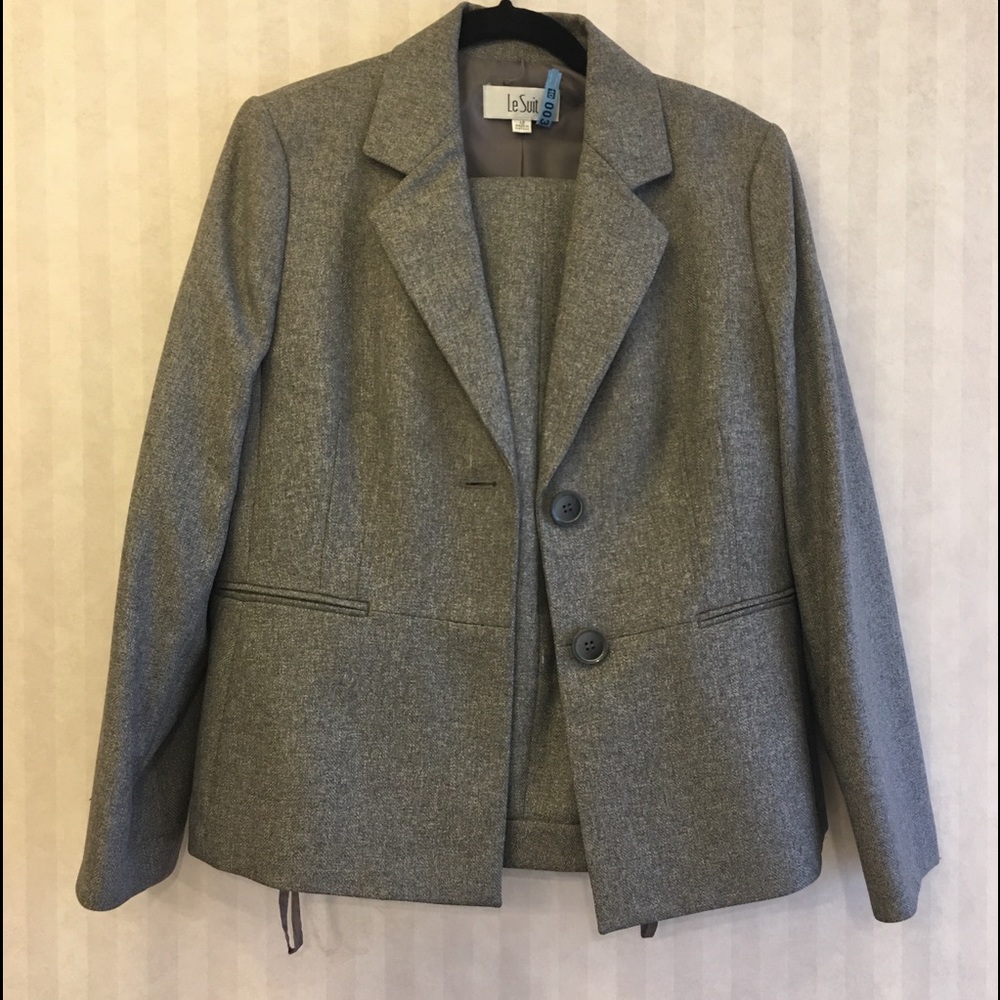 Le Suit Pantsuit